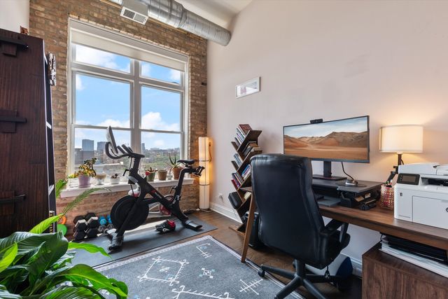 949 N Willard Court 504, Chicago, IL 60642