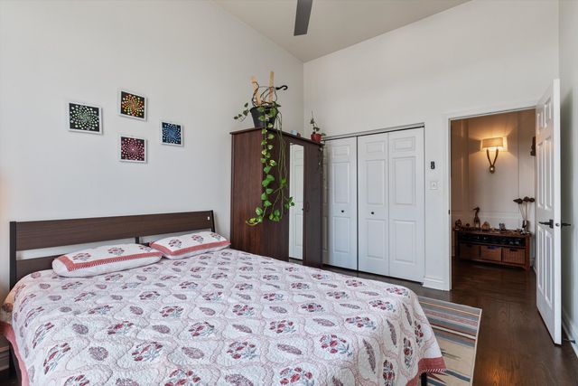 949 N Willard Court 504, Chicago, IL 60642