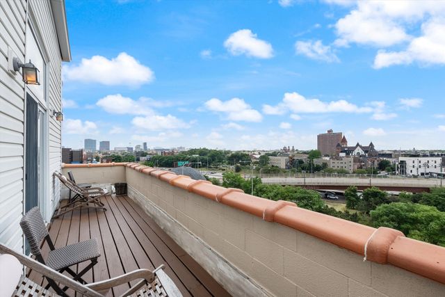 949 N Willard Court 504, Chicago, IL 60642