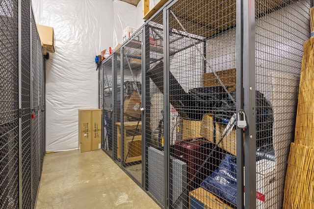 949 N Willard Court 504, Chicago, IL 60642