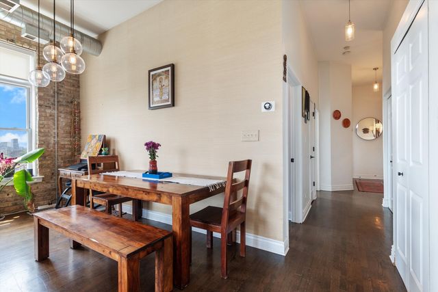 949 N Willard Court 504, Chicago, IL 60642