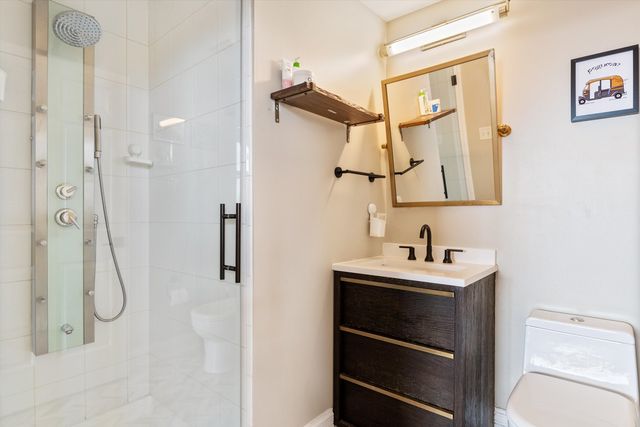 949 N Willard Court 504, Chicago, IL 60642