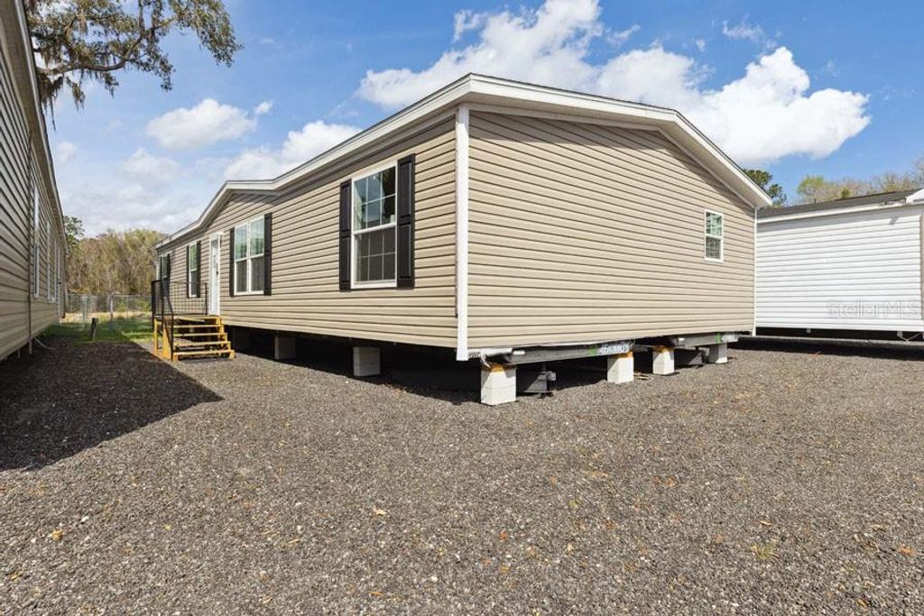 45560 GEORGIA STREET, Paisley, FL 32767