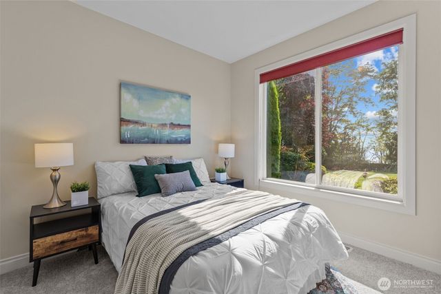 2129 204th Place NE, Sammamish, WA 98074