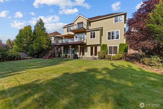 2129 204th Place NE, Sammamish, WA 98074