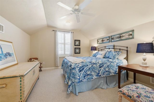 10303 SW 48TH PLACE, Gainesville, FL 32608