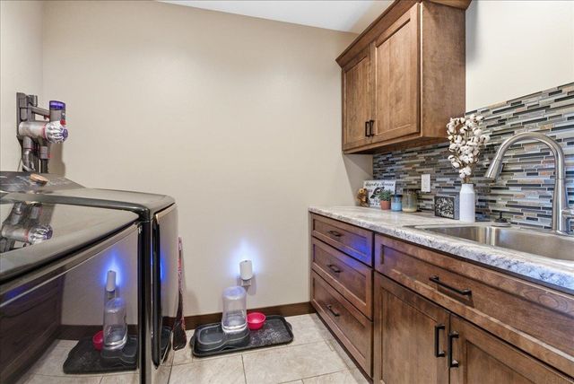 1202 Jon Road, Dunkerton, IA 50626