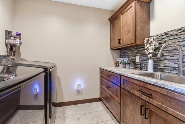 1202 Jon Road, Dunkerton, IA 50626