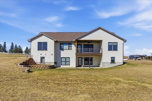 1202 Jon Road, Dunkerton, IA 50626