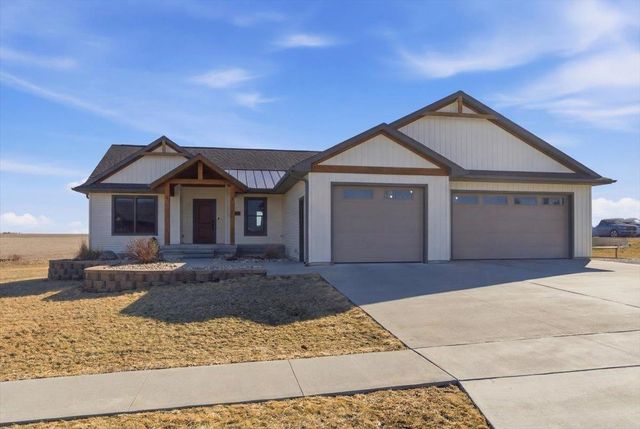 1202 Jon Road, Dunkerton, IA 50626