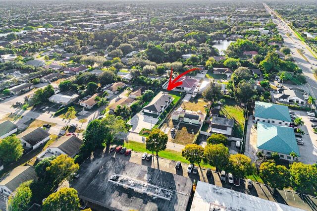 1827 Palm Acres Drive 3, Palm Springs, FL 33406