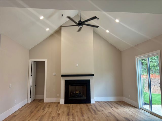 854 Perkins Creek Road, Seneca, SC 29678