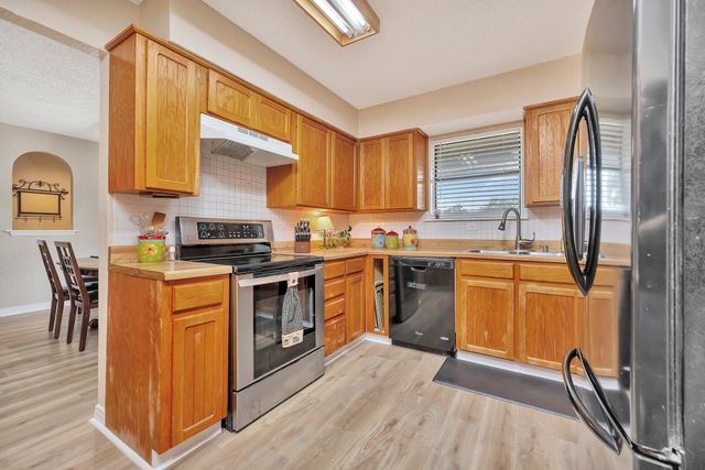 5529 County Road 1022, Joshua, TX 76058