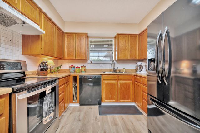 5529 County Road 1022, Joshua, TX 76058