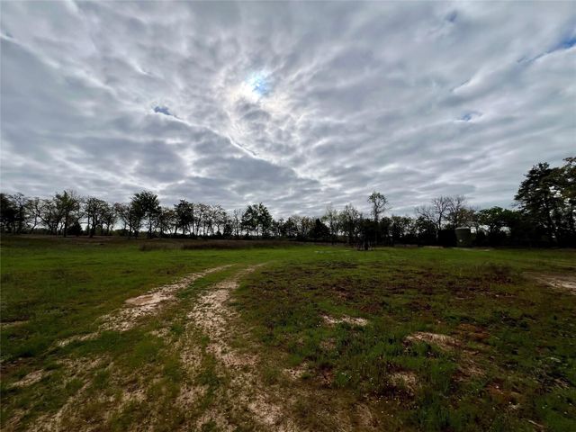 1270 N Pr, Centerville, TX 75833