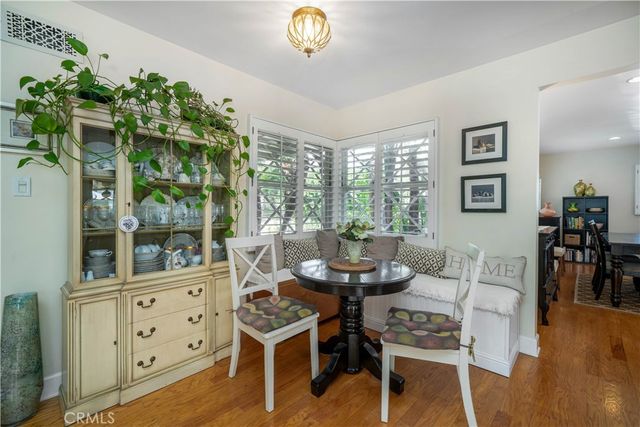 4571 Canoga Drive, Woodland Hills, CA 91364