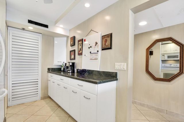 2687 N OCEAN Boulevard 5010, Boca Raton, FL 33431