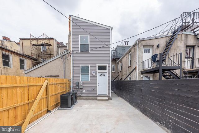 1016 W FAYETTE ST, Baltimore, MD 21223
