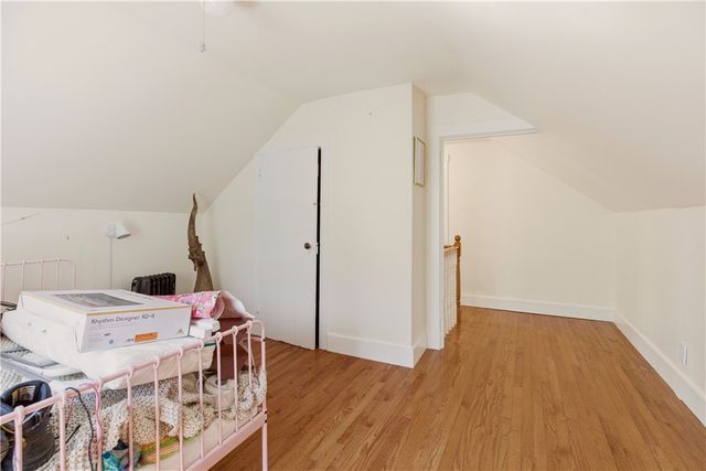 21 Clinton Avenue, Newport, RI 02840