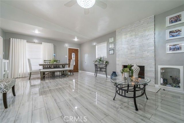 1644 E Poppy Street, Long Beach, CA 90805