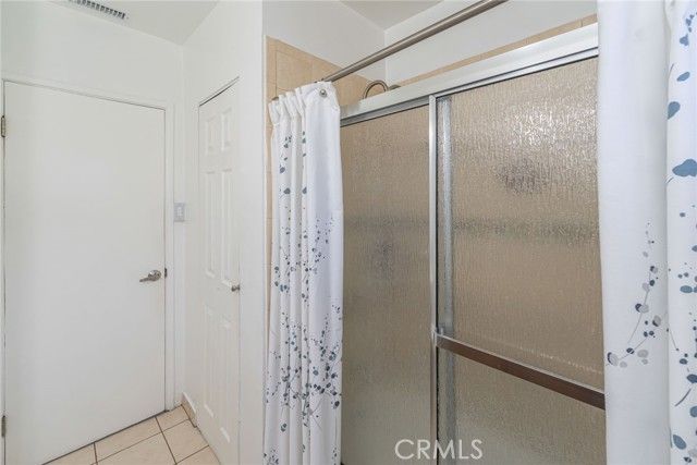 1644 E Poppy Street, Long Beach, CA 90805