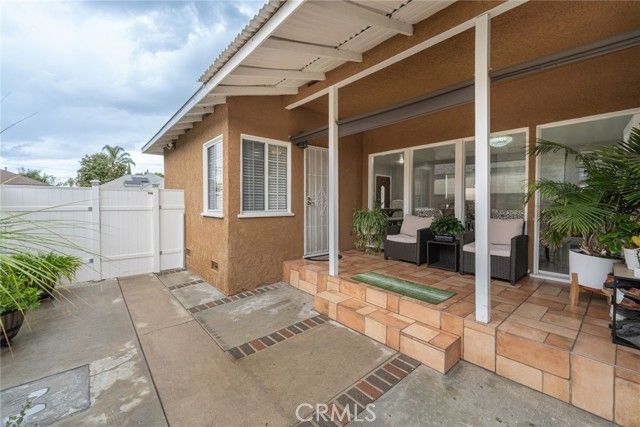 1644 E Poppy Street, Long Beach, CA 90805