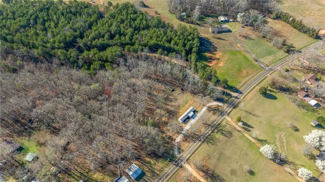 254 Williamson Hill Road, Donalds, SC 29638