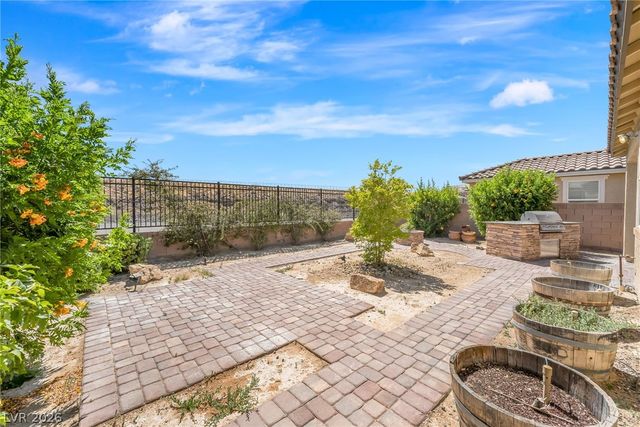 2203 Valdina Street, Henderson, NV 89044