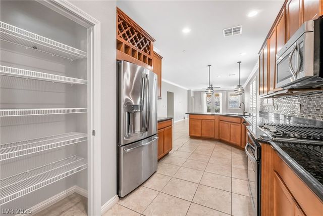 2203 Valdina Street, Henderson, NV 89044
