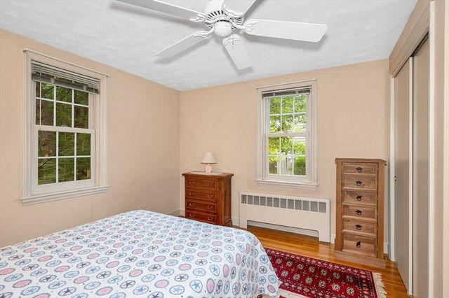 16 Cottage Park, Reading, MA 01867