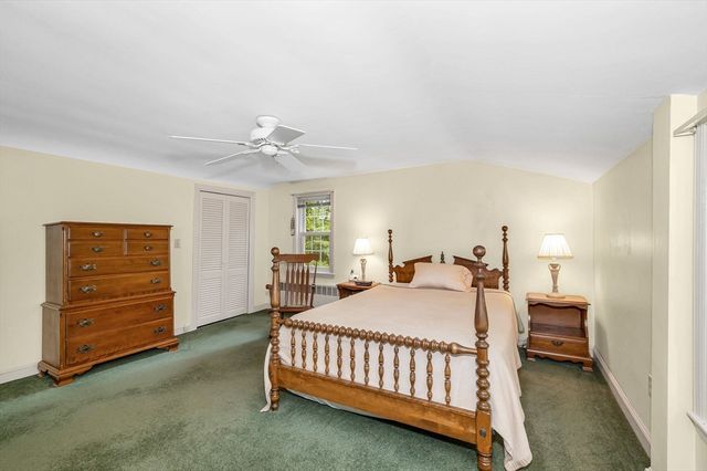 16 Cottage Park, Reading, MA 01867