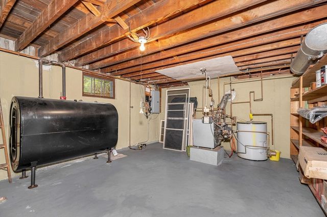 16 Cottage Park, Reading, MA 01867
