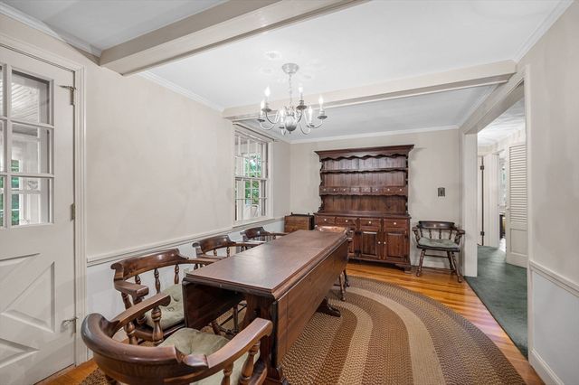 16 Cottage Park, Reading, MA 01867
