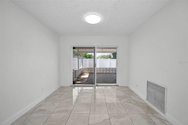 2946 53RD STREET N, St Petersburg, FL 33710