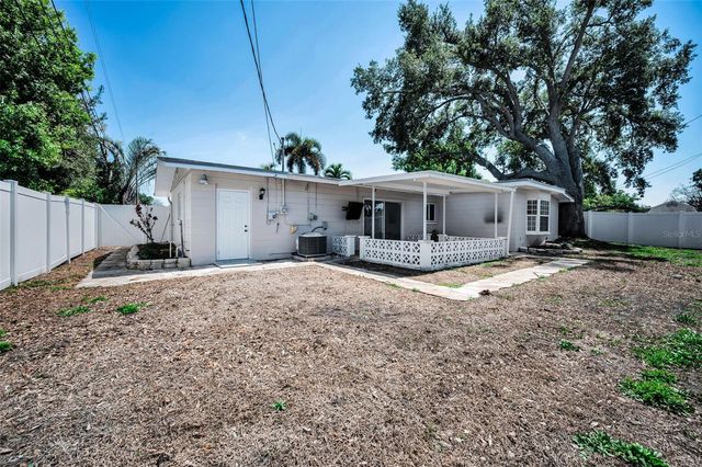 2946 53RD STREET N, St Petersburg, FL 33710