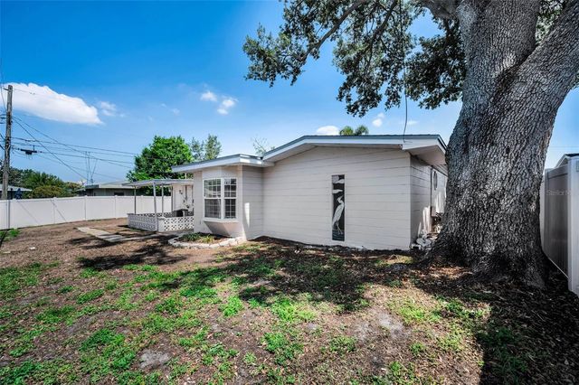 2946 53RD STREET N, St Petersburg, FL 33710