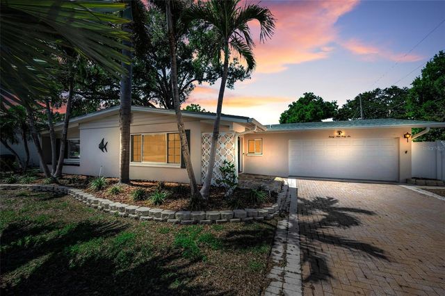 2946 53RD STREET N, St Petersburg, FL 33710