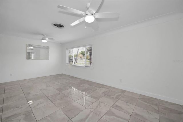 2946 53RD STREET N, St Petersburg, FL 33710