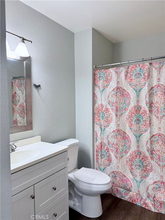 Image 15 of property listing at 8085 Caminito De Pizza S, San Diego, CA 92108