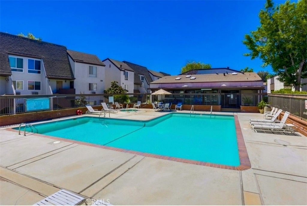 Image 22 of property listing at 8085 Caminito De Pizza S, San Diego, CA 92108