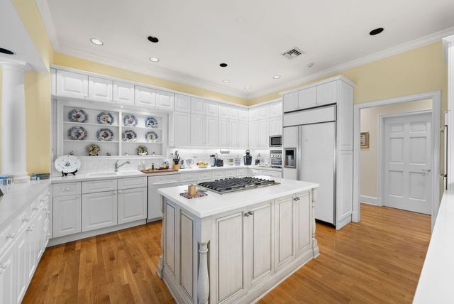 240 Tangier Avenue, Palm Beach, FL 33480