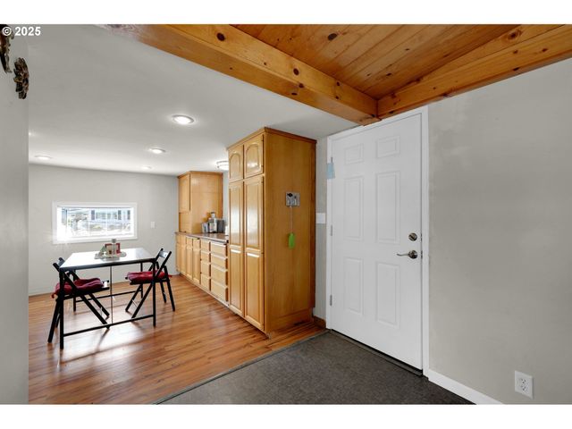 1125 58TH St 96, Springfield, OR 97478