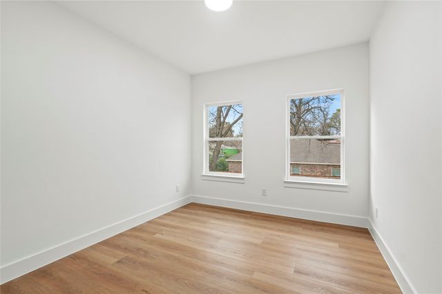 3835 Spence Street, Dallas, TX 75215