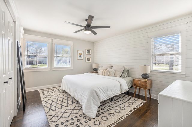 1958 Loganberry Lane, Crown Point, IN 46307