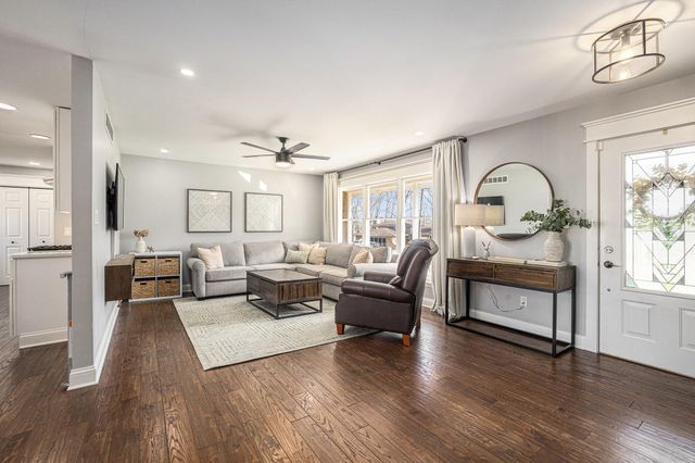 1958 Loganberry Lane, Crown Point, IN 46307