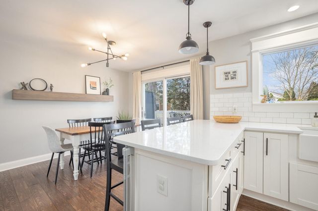 1958 Loganberry Lane, Crown Point, IN 46307