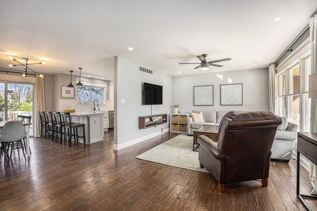 1958 Loganberry Lane, Crown Point, IN 46307