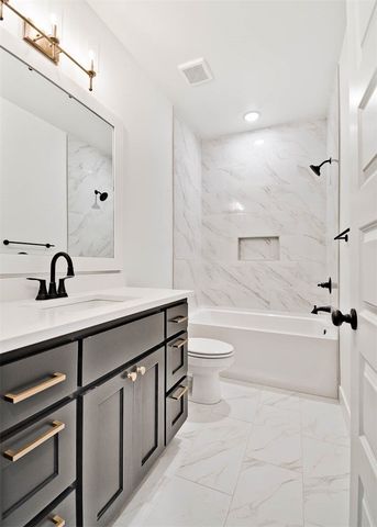 20 Ayton Lane, Bella Vista, AR 72714