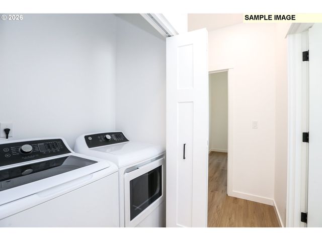 811 Horn, Eugene, OR 97402