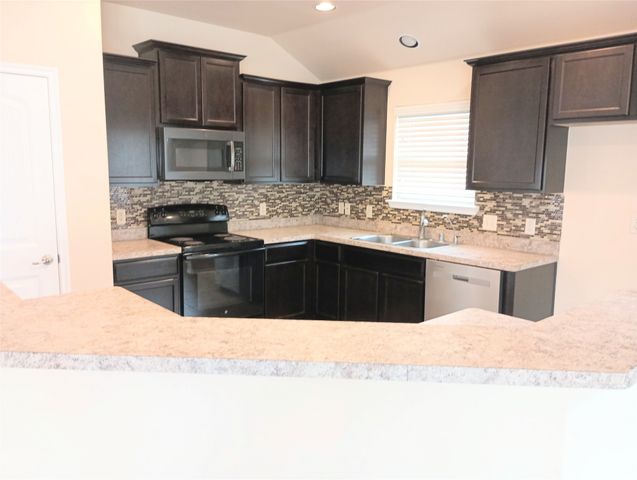 1817 Pecan Grove Drive, Anna, TX 75409